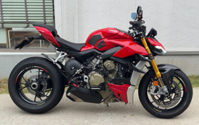 DUCATI  DUCATI  STREET  FIGHTER V4S 2022 1F00