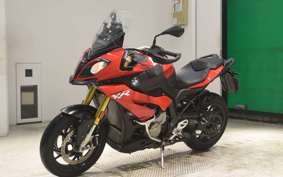 BMW S1000XR 2020