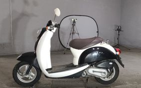 HONDA CREA SCOOPY AF55