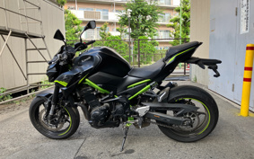 KAWASAKI Z900 2023 ZR900B