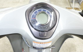HONDA C125 SUPER CUB JA71