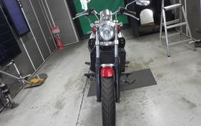 YAMAHA VMAX 2004