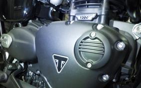 TRIUMPH BONNEVILLE T120 2023