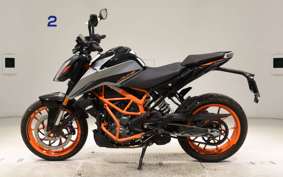 KTM 390 DUKE 2022