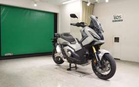 HONDA X-ADV 750 2025 RH21