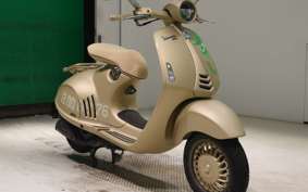 VESPA 946 DRAGON 2014