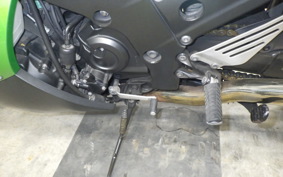 KAWASAKI ZZ1400 NINJA R 2010 ZXT40C