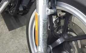 HARLEY XL883LI 2013