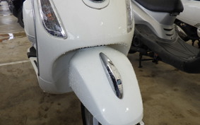 VESPA LX125IE