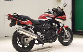 YAMAHA FZS600 FAZER 2002