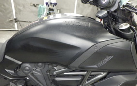 DUCATI DIAVEL 1260 2021