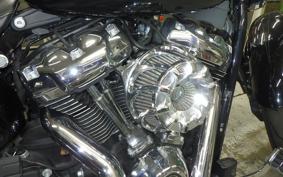 HARLEY FXBRS1870 2022