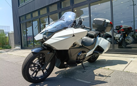HONDA NM4 VULTUS -02 2014 RC82