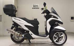 YAMAHA TRICITY 125 SE82J