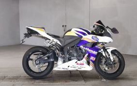 HONDA CBR600RR PC40