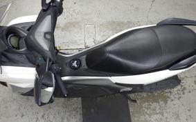 YAMAHA N-MAX 2017 SED6J