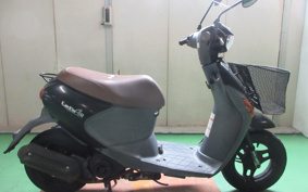 SUZUKI LETS4 CA41A