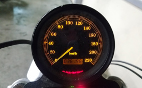 HARLEY HARLEY XLH883 IS GAR 2000 CEM