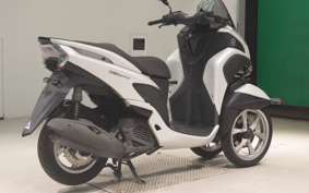 YAMAHA TRICITY 125 SE82J