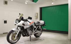 SUZUKI GSX250S KATANA 2019 GJ76A