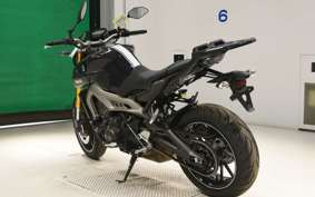 YAMAHA MT-09 A 2015 RN34J