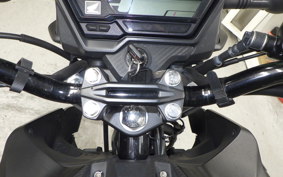 HONDA X-BLADE 2025
