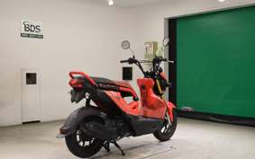 HONDA ZOOMER-X 2004