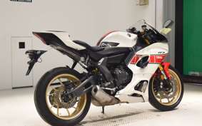 YAMAHA YZF-R7 2022 RM39J
