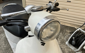 SUZUKI LETS4 CA41A