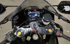 YAMAHA YZF-R7 2023 RM39J