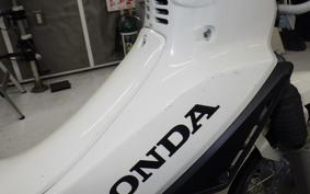 HONDA クロスカブ50 AA06