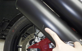 INDIAN FTR1200R carbon 2021
