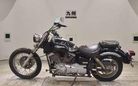 YAMAHA DRAGSTAR 250 VG02J