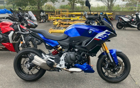 BMW F900XR PREMIUM  LINE 2024 0K21