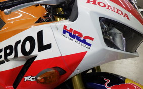 HONDA CBR600RR GEN 3 2013 PC40