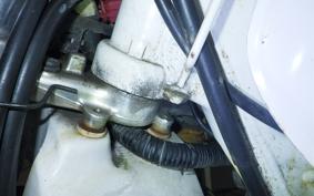 YAMAHA SEROW 225 W 4JG