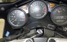 YAMAHA XJ750 E 1983 29R