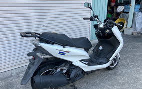 YAMAHA MAJESTYS SG28J