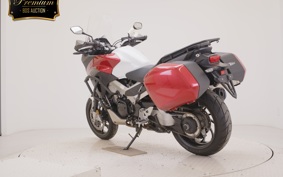 HONDA VFR800X 2016 RC80