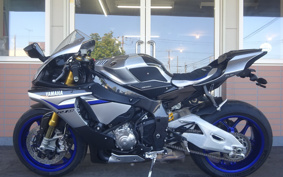 YAMAHA YZF-R1 M 2017 RN40