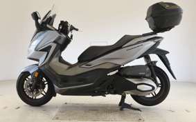 HONDA FORZA 250 MF15