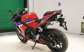 HONDA CBR600RR 2025 PC40