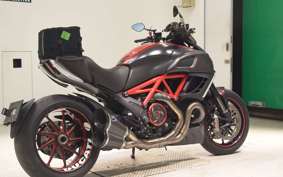 DUCATI DIAVEL Carbon 2011