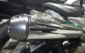 SUZUKI GSR250 2014