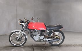 HONDA CB250RS MC02