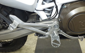 HUSQVARNA 701ED 2019