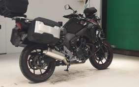 SUZUKI Vｽﾄﾛｰﾑ250A