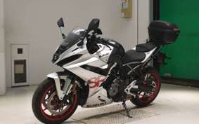 SUZUKI GSX-8R 2025 EM1AA