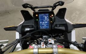 HONDA CFR1000 AfricaTwin SD04