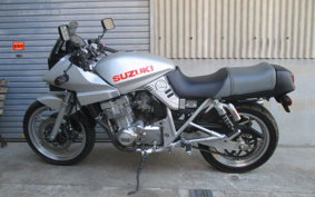 SUZUKI GSX400S KATANA 1998 GK77A
